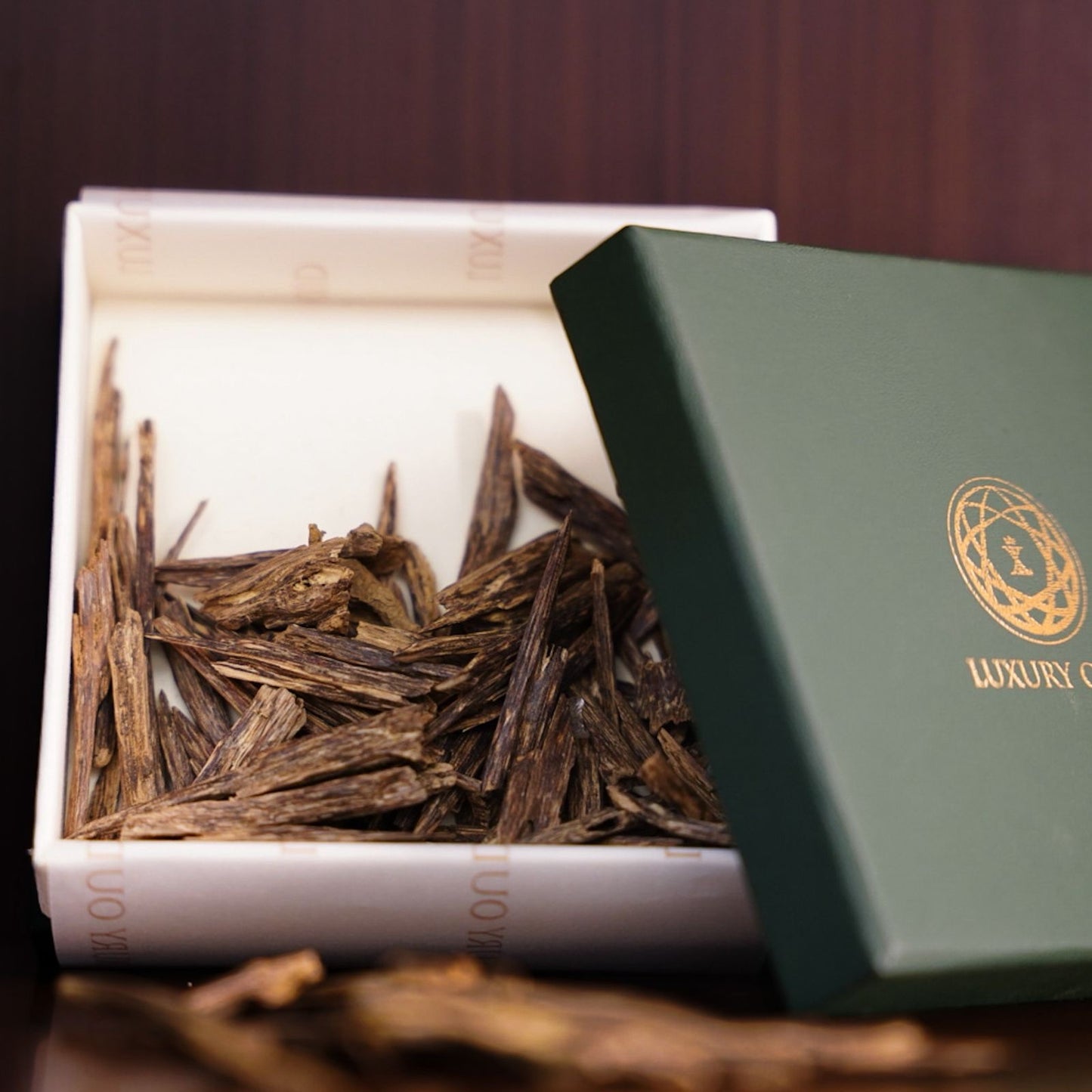 عود هندي سلا